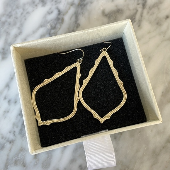 Kendra Scott Sophee Gold Drop Earrings - Picture 3 of 3